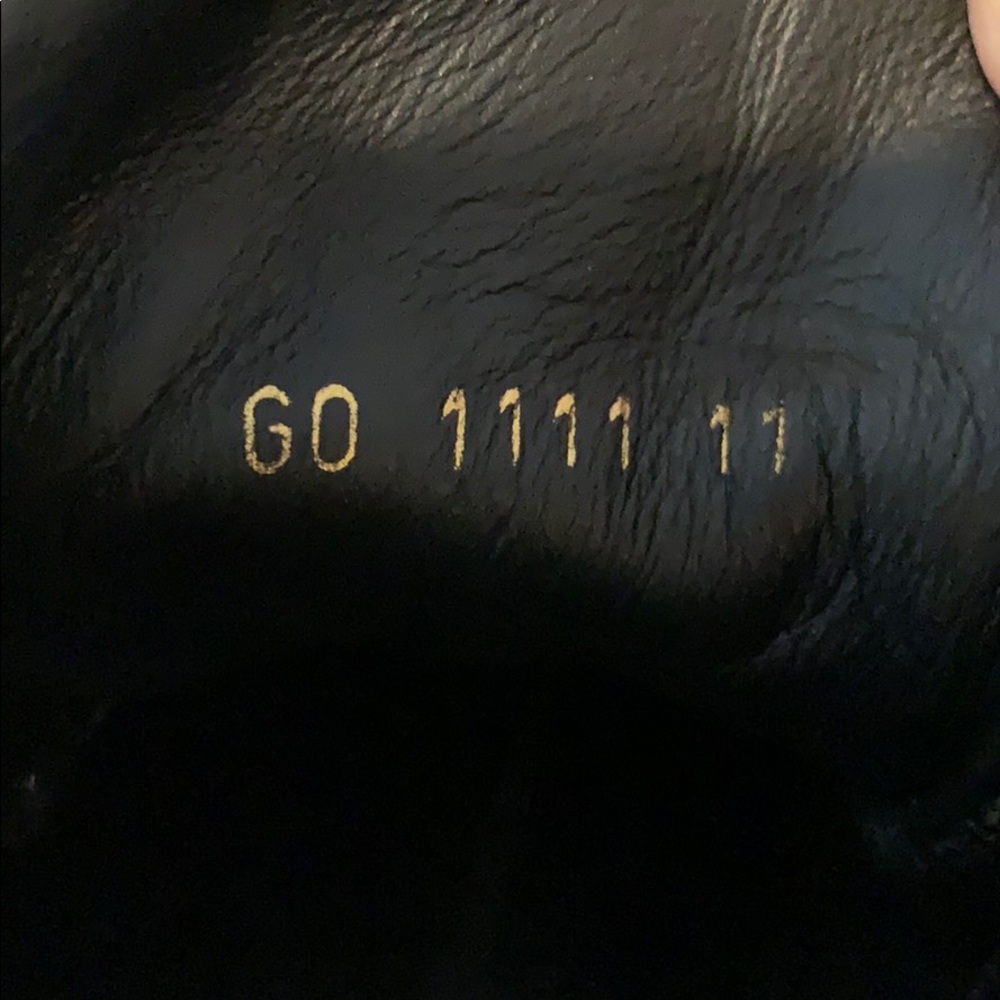 Louis Vuitton - Picture 8 of 8
